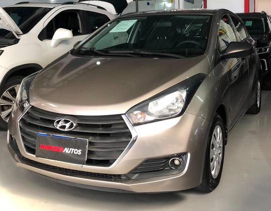 HYUNDAI HB20 1.0 COMFORT 12V FLEX 4P MANUAL HYUNDAI HB20 1.0 COMFORT 12V FLEX 4P MANUAL